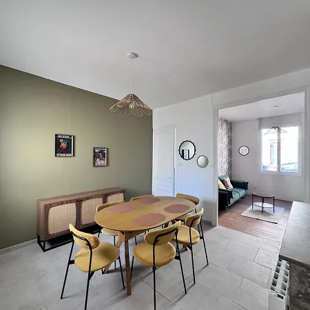 Дом отдыха Maison Cosy Entre Centre-ville, Et Port Кале